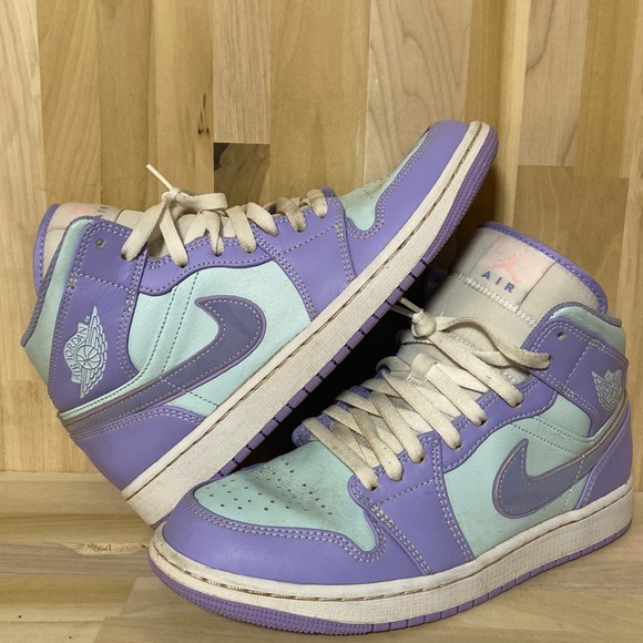 Nike Jordan 1 Lavender shoes size 9 - Picture 1 of 8